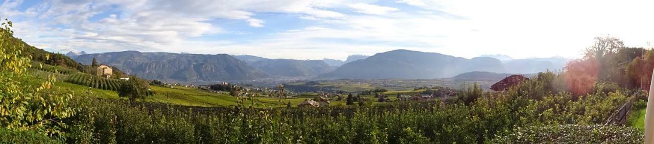Haus St. Valentin Villa Appiano Sulla Strada Del Vino Dış mekan fotoğraf